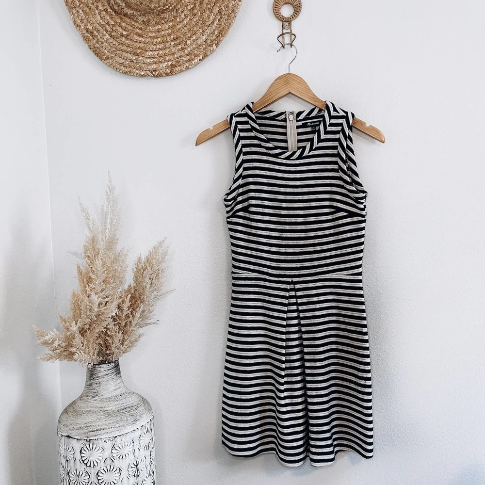 Madewell Scoop Neck Sleeveless Striped Neutral Flare Dress Black White XS